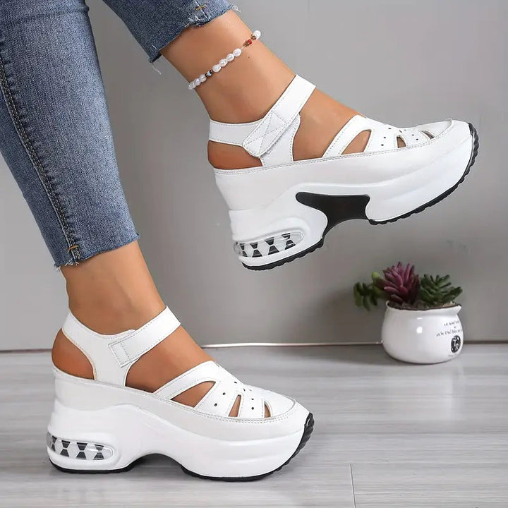 Laura | Orthopedic Sandals