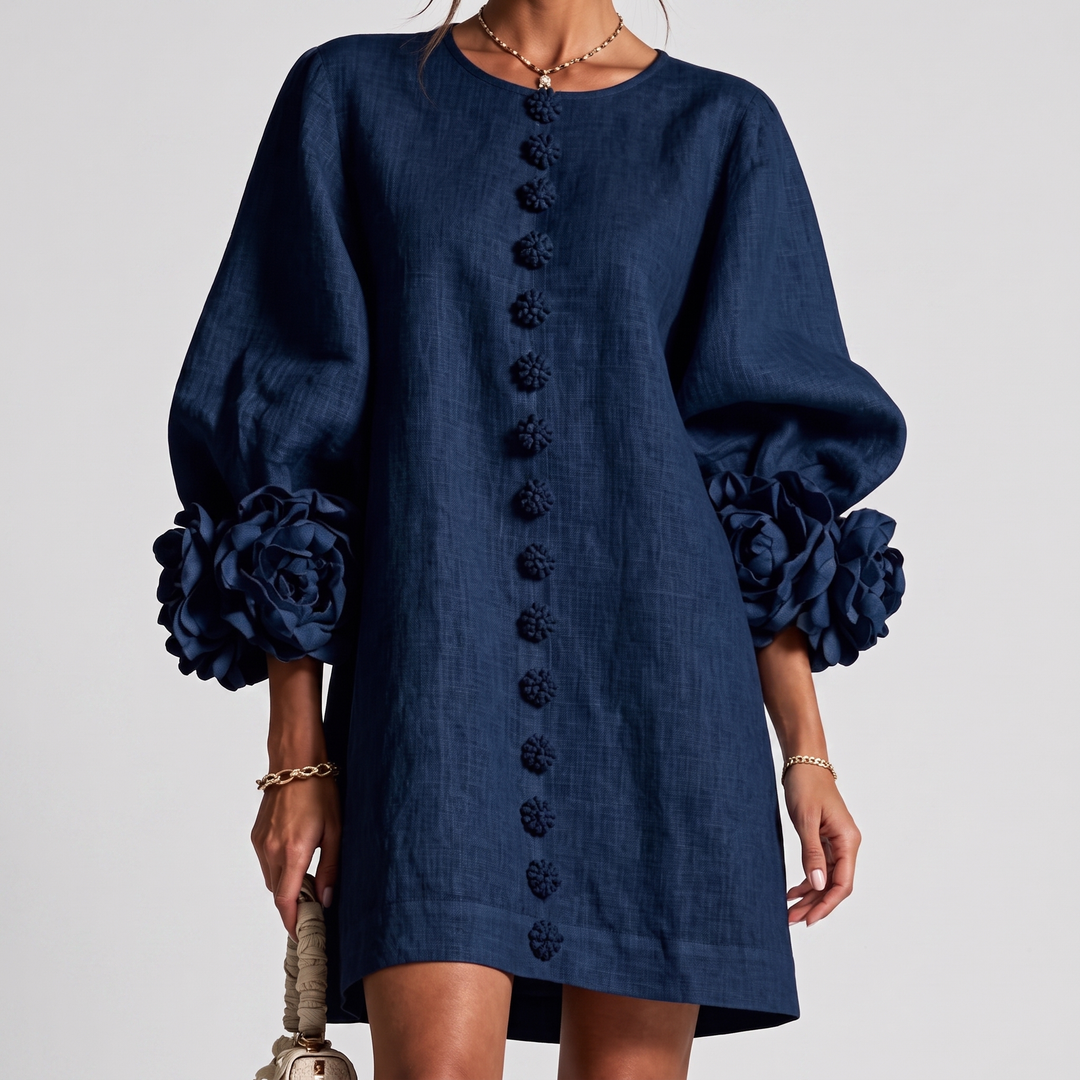 Marcelle | Embossed floral dress
