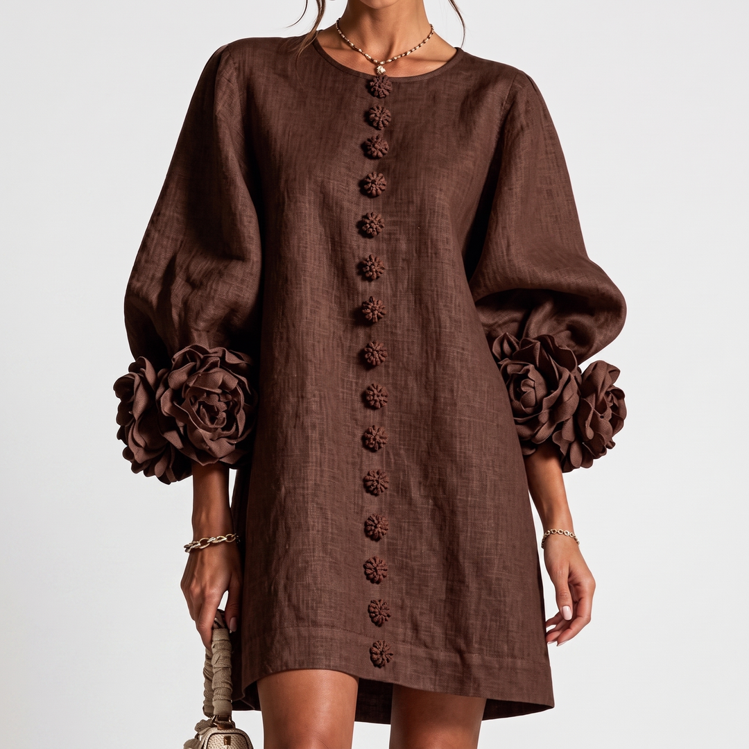 Marcelle | Embossed floral dress